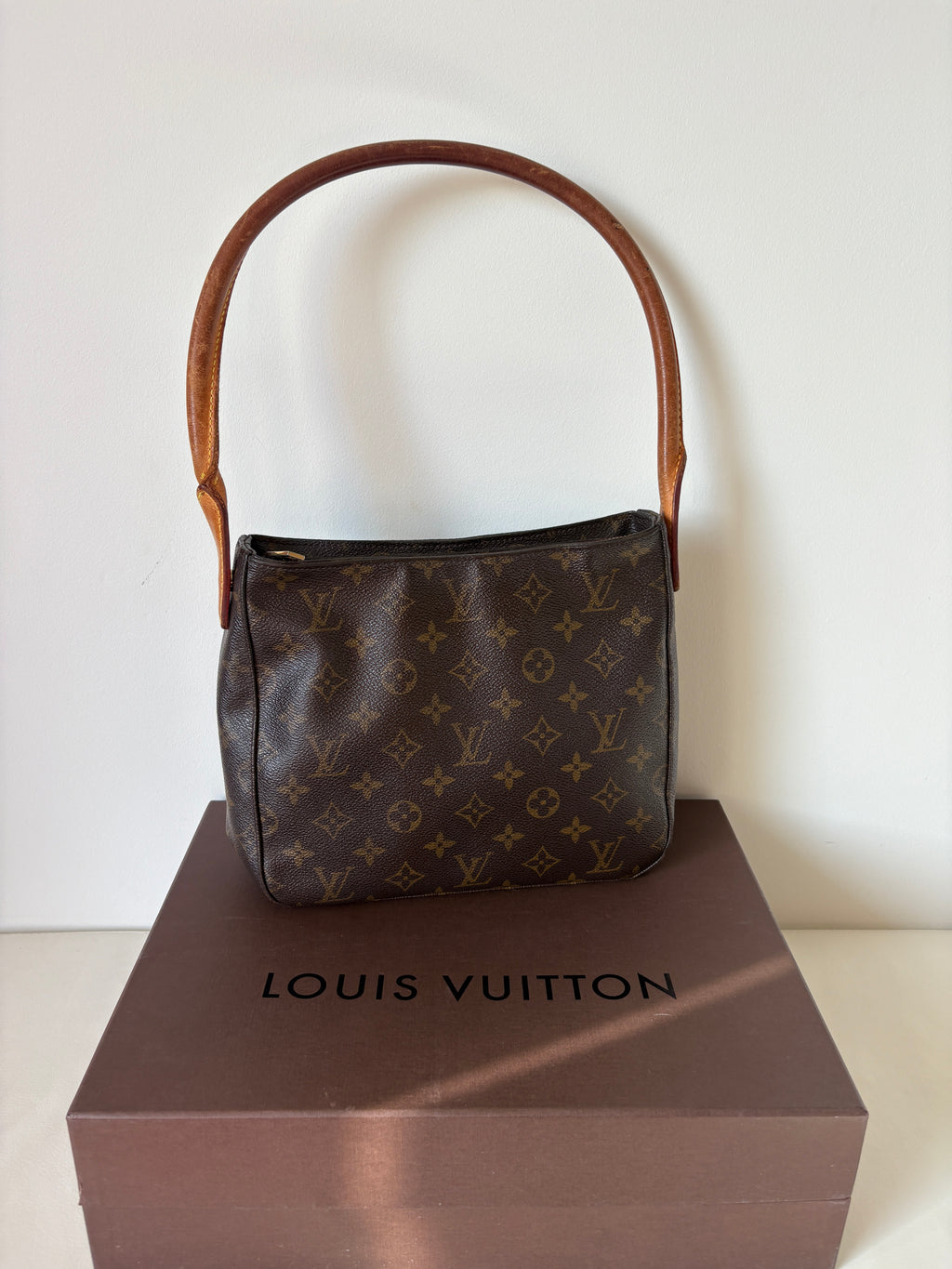 Louis Vuitton Looping MM