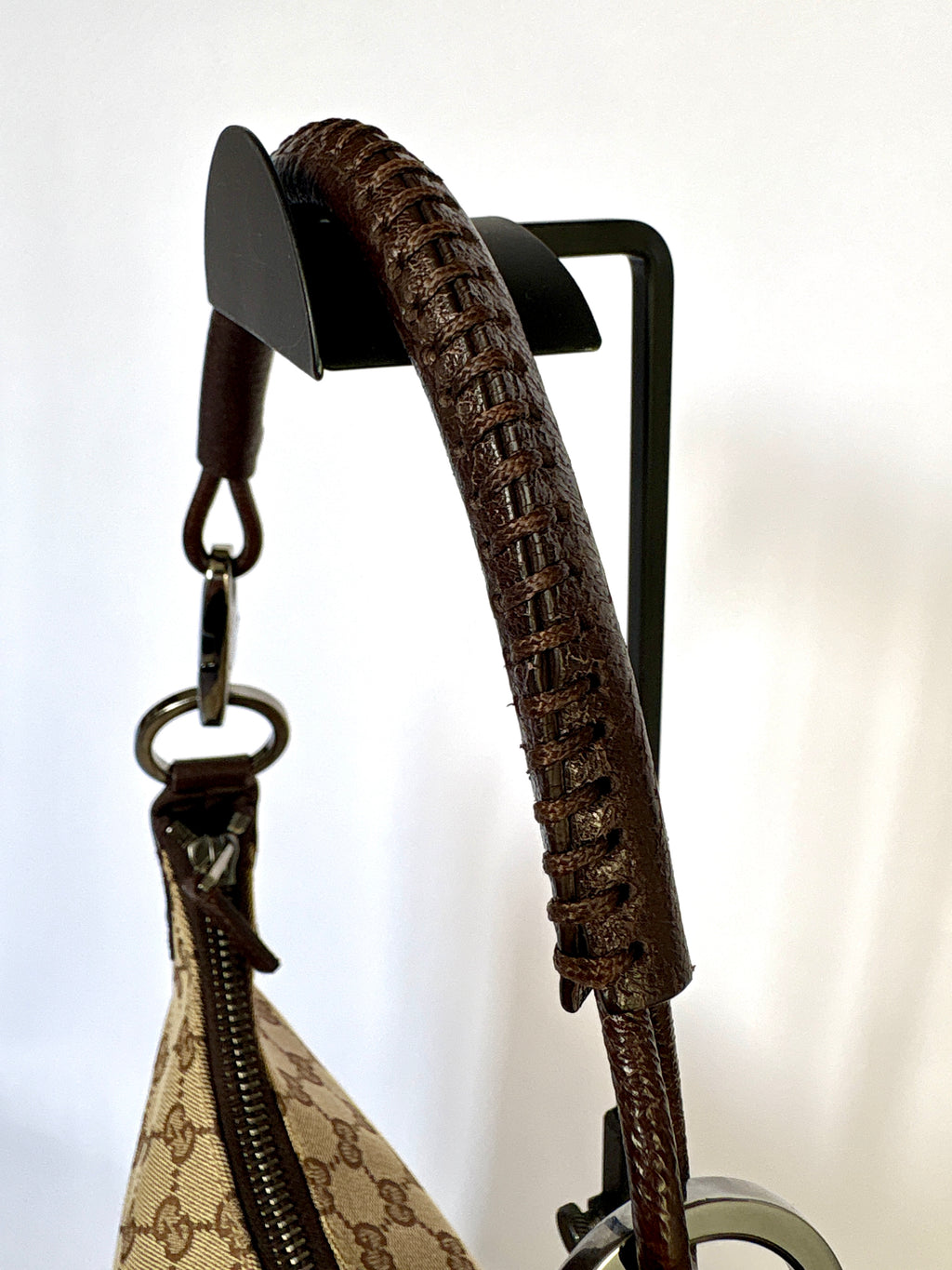 Gucci Monogram Canvas Lock tas beige GG bruin lederen handvat