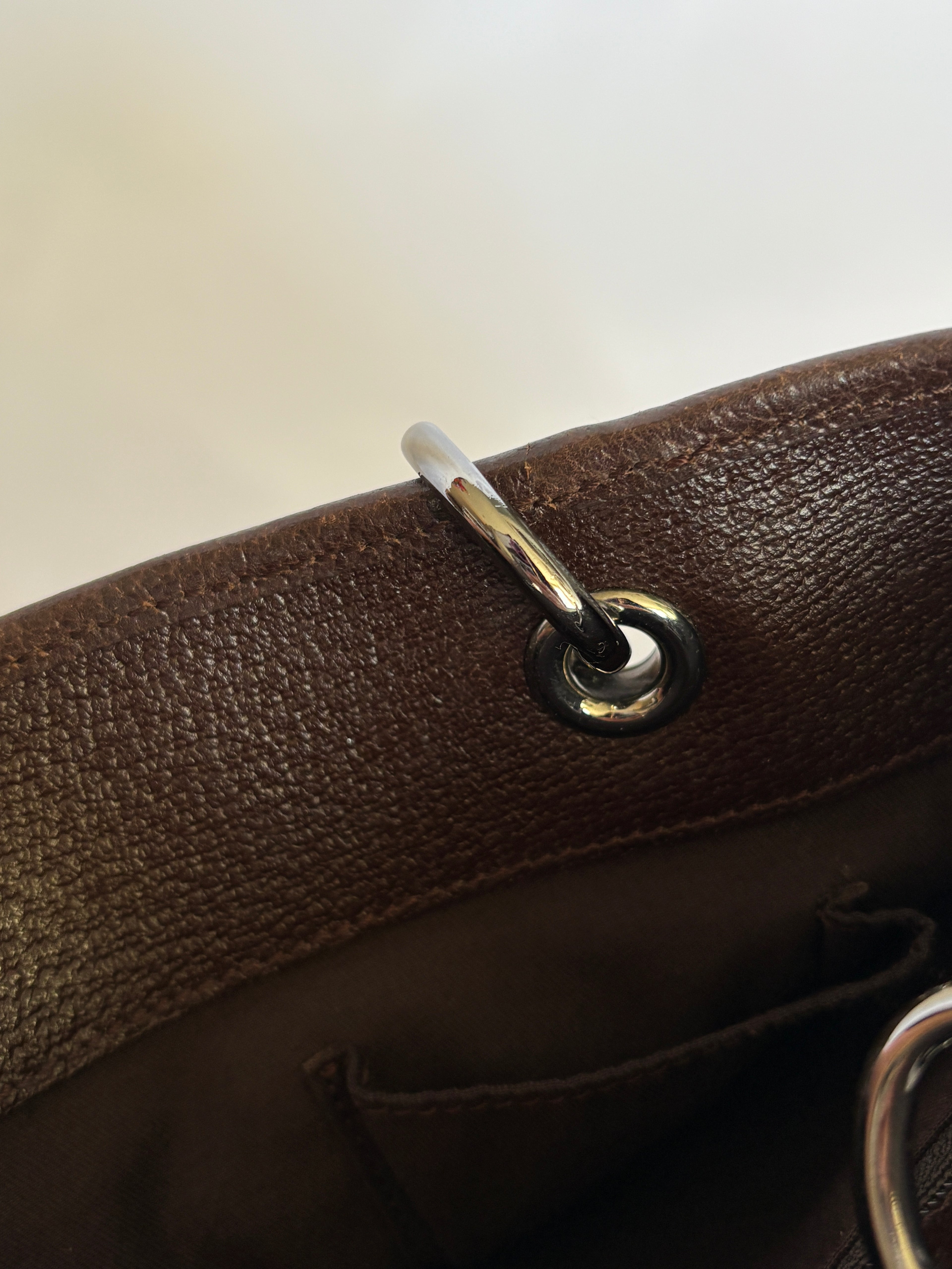 Gucci canvas eclipse tote binnenzijde