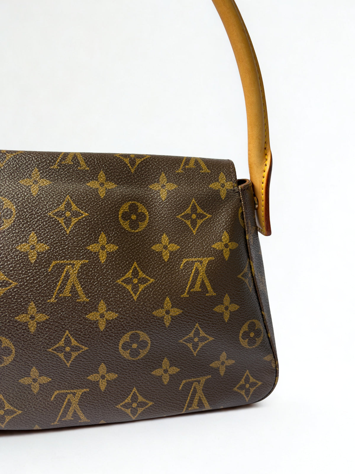 Louis Vuitton Monogram Looping PM