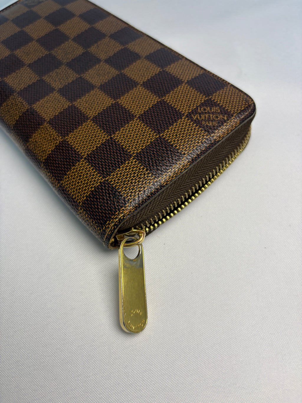 Louis Vuitton Zippy Wallet