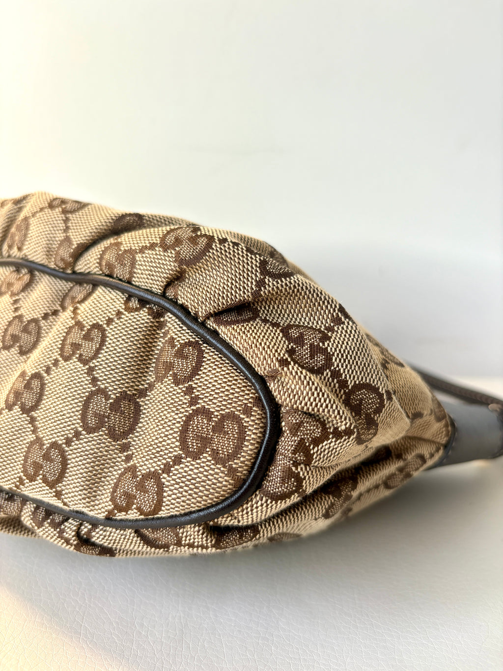 Gucci Pleated Pochette