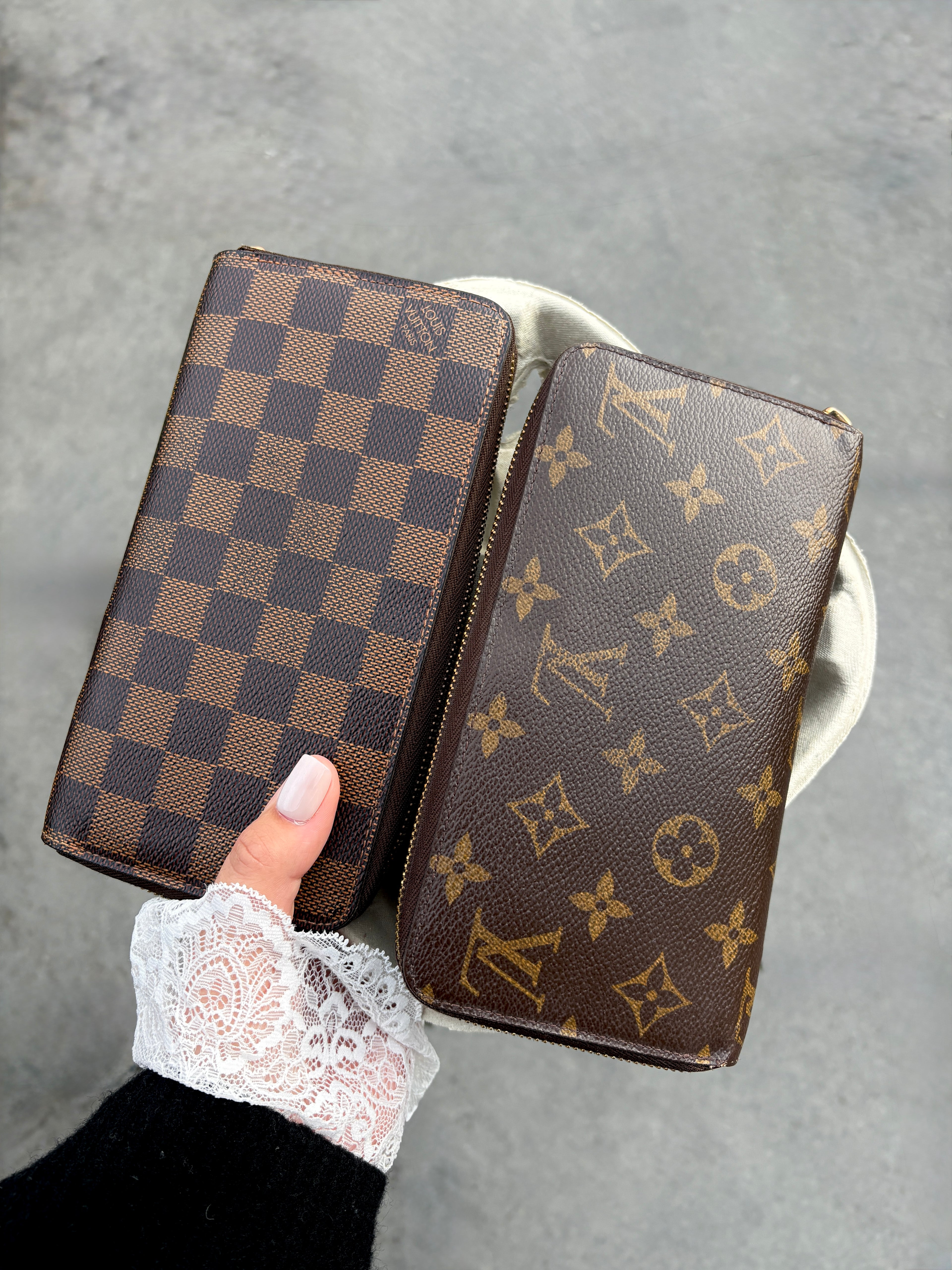 Louis Vuitton Damier Ebene Zippy Wallet